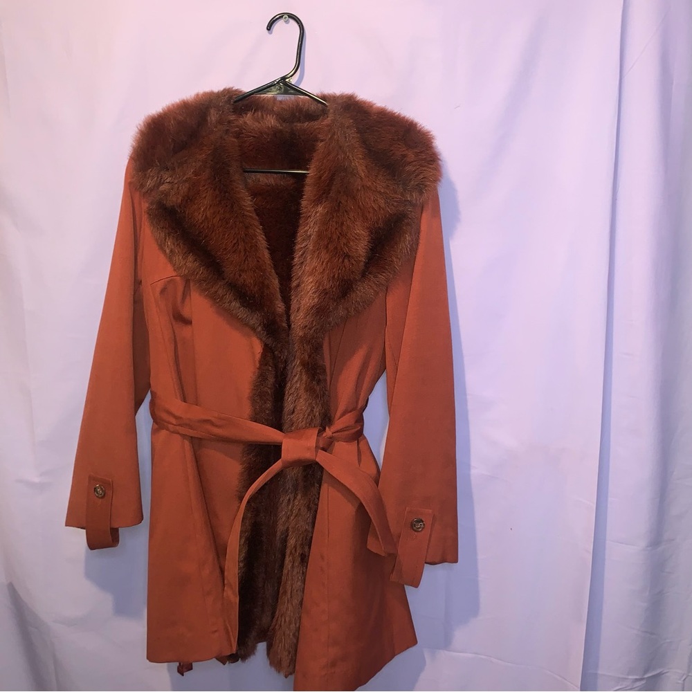 Vintage 1970’s Burnt Orange Faux Fur Coat Size Large